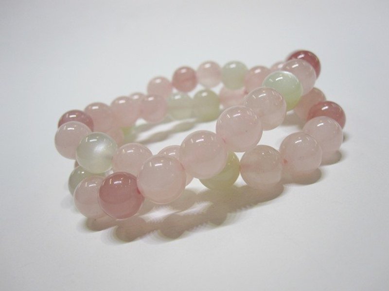 Love is like a tide - all natural hibiscus crystal + moonstone long hand 錬 - can be wrapped around two - Bracelets - Gemstone Pink