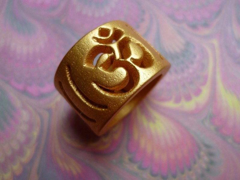 Om / Aum // Limited Edition Stainless Steel Ring - General Rings - Other Metals Gold