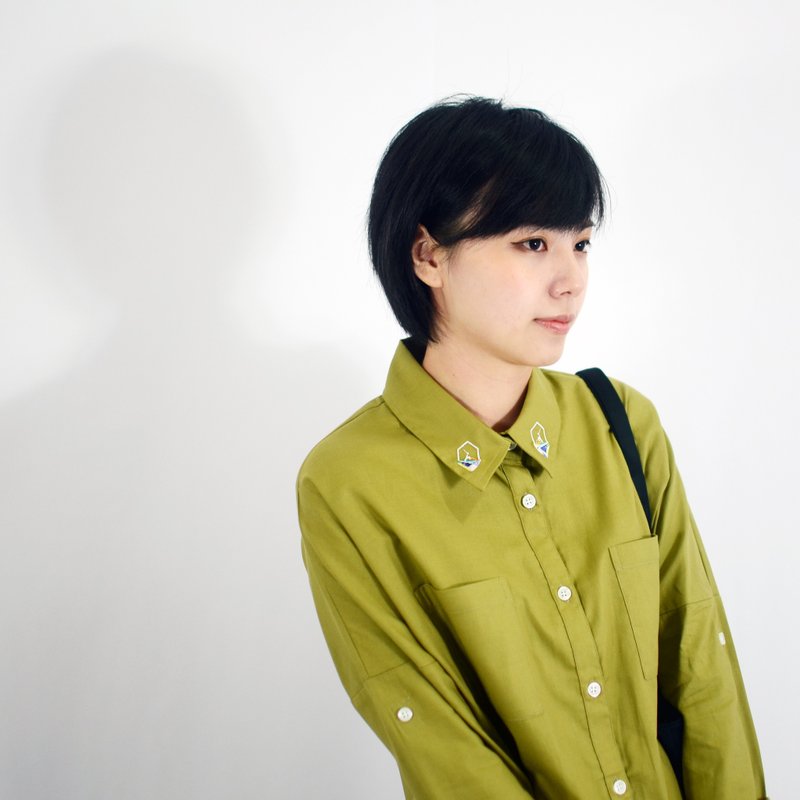 humming- 蜂鳥熱氣球 Embroidered Shirts〈繡花和服袖襯衫〉 - 女襯衫 - 其他材質 黃色