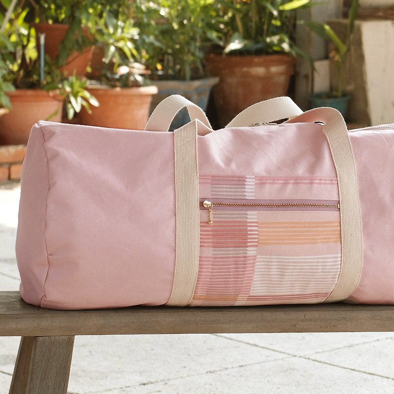 Adventurous princess multi-pocket large capacity canvas bag pale baby pink girl cylindrical section - กระเป๋าแมสเซนเจอร์ - วัสดุอื่นๆ สึชมพู