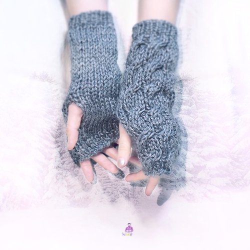 ✡ antique cable knit half finger gloves - Hunter ✡ handmade knit Long plain gray