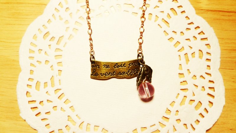 Engraved memories | Writing a short necklace - Love letterhead (the only one) - สร้อยคอ - วัสดุอื่นๆ ขาว