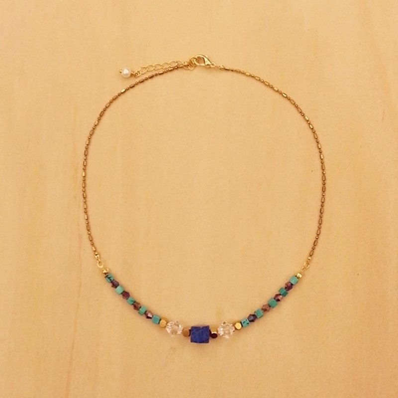 Colorful strings of strings] [005 hand-made brass lapis necklace - สร้อยคอ - วัสดุอื่นๆ สีน้ำเงิน
