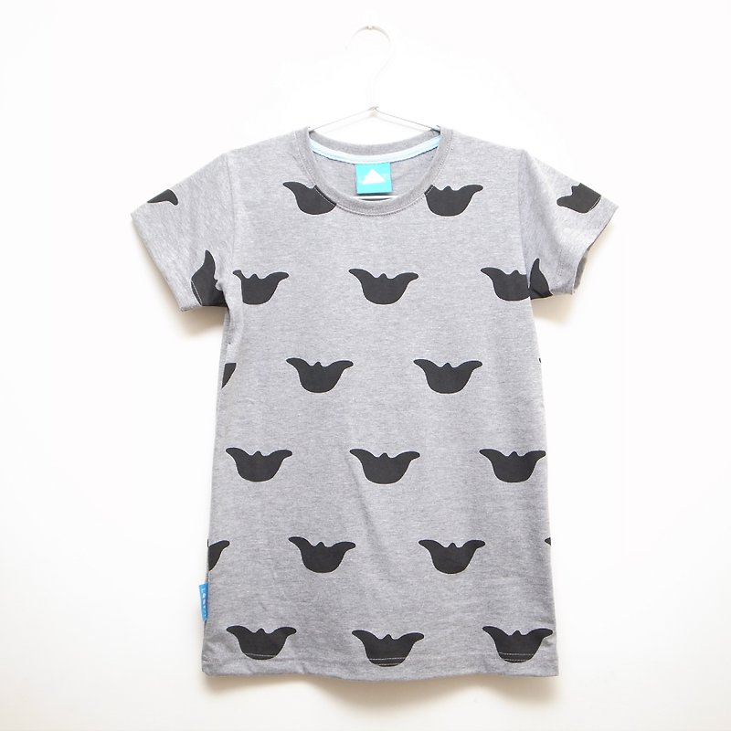 菱角 / 正常T-shirt - 女 T 恤 - 棉．麻 灰色