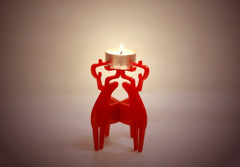 「燭巢」梅花鹿燭台(紅) - Candles & Candle Holders - Plastic Red