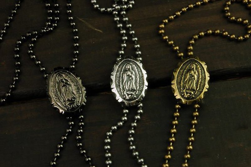 Blessed Virgin Mary ( 8 ) Necklace 聖母圓牌8字項鍊 - 項鍊 - 其他金屬 