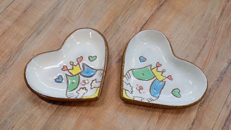 【Disha dish】 cat prince ─ give you full of love - Pottery & Ceramics - Pottery 