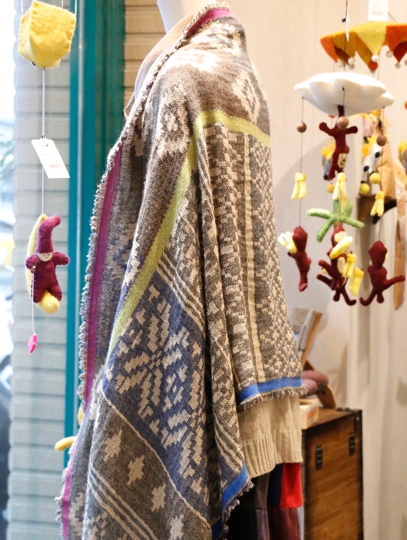 BJB1509040 印度編織圍巾-北歐圖騰 - 絲巾 - 其他材質 卡其色