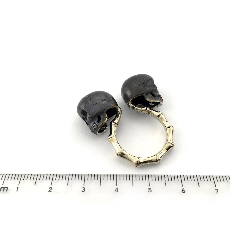 Zodiac Twins skull ring is for Gemini in white bronze and oxidized antique color ,Rocker jewelry ,Skull jewelry,Biker jewelry - แหวนทั่วไป - โลหะ 