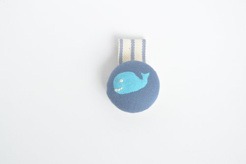 alma-handmade 手感布包釦集線器 - 鯨魚