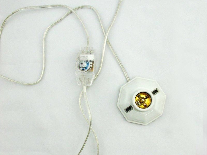 復古工業款-八角陶瓷燈座組-透明調光線 - 燈具/燈飾 - 其他金屬 白色