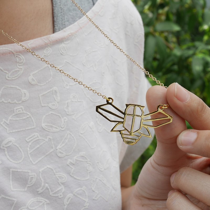 Glorikami Cicada Origami Necklace - สร้อยคอ - โลหะ 