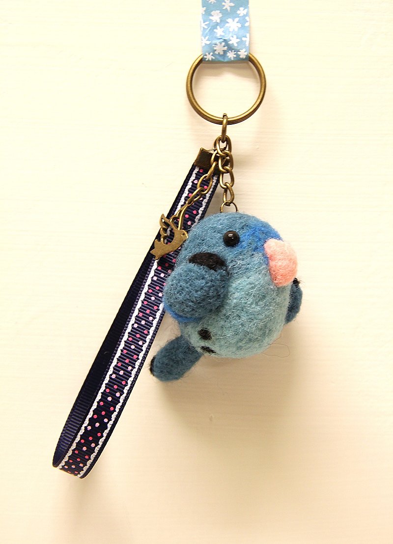 Rolia's Handmade Blue Spotted Parrot Wool Felt Charm (can be customized) - ที่ห้อยกุญแจ - ขนแกะ สีน้ำเงิน