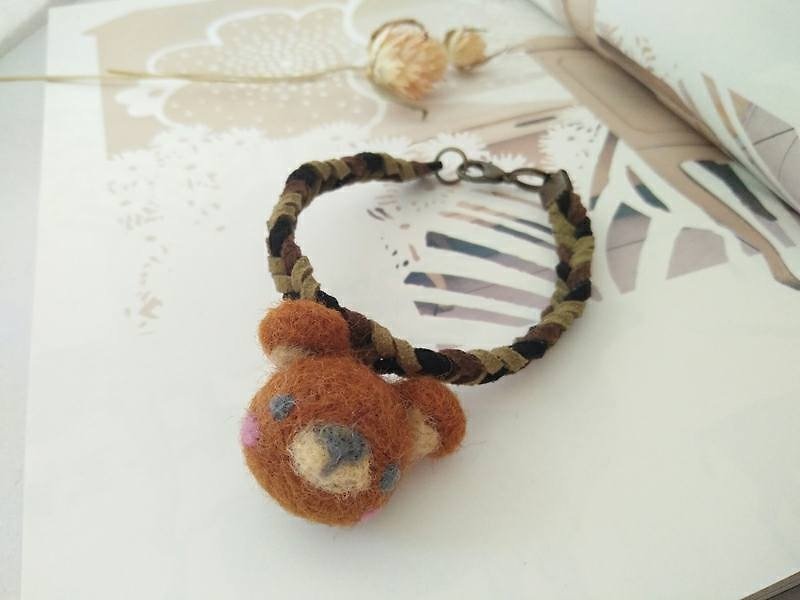 miniyue 羊毛氈 動物吊飾 編織手環：棕熊 台灣製造 全手工 - 手鍊/手鐲 - 羊毛 咖啡色