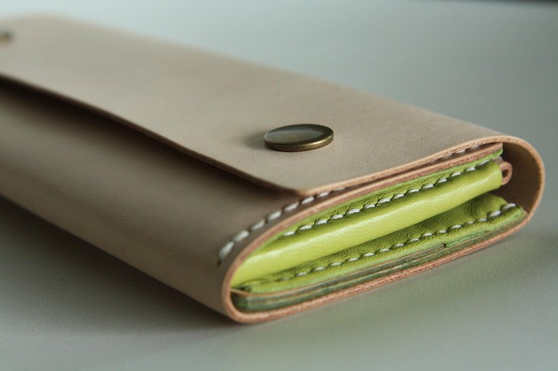 cottontail // handmade leather long wallet - กระเป๋าสตางค์ - หนังแท้ ขาว