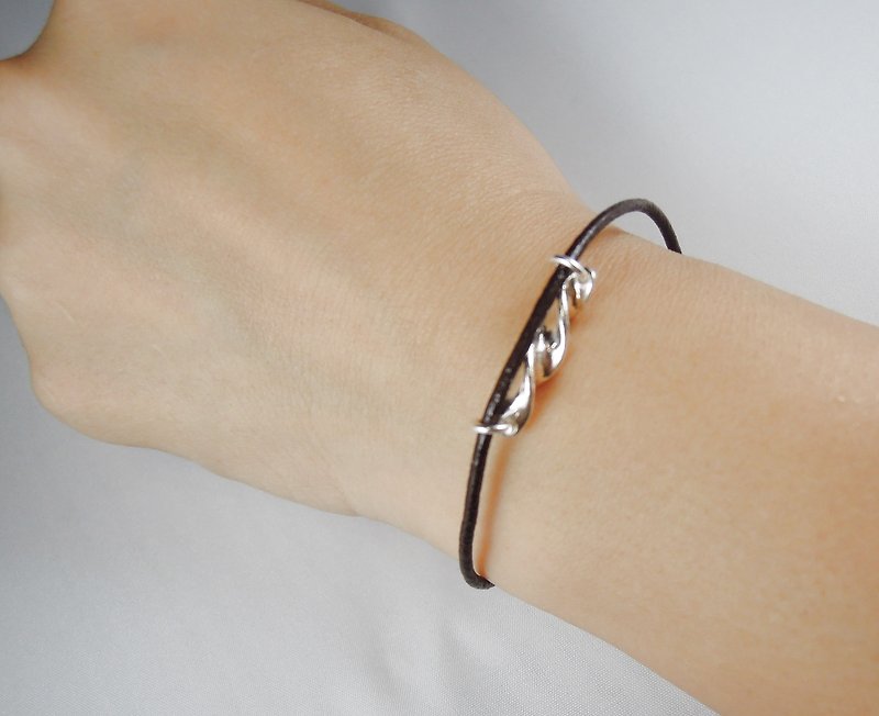 Simple sterling silver leather cord bracelet / gift / commemoration day / Valentine's Day - Bracelets - Other Metals Multicolor