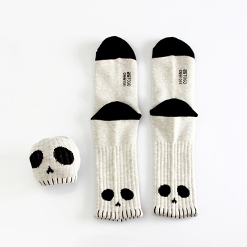 SKULL SOCKS skeleton slumped face gray socks _ - ถุงเท้า - ผ้าฝ้าย/ผ้าลินิน สีเทา