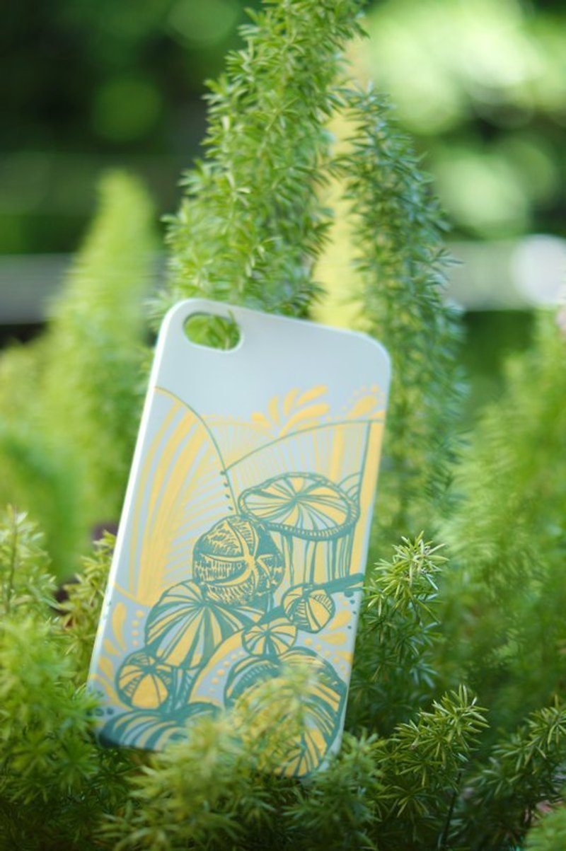 [Leaves. Hand-painted pieces] Apple iPhone 4S Case - เคส/ซองมือถือ - พลาสติก สีเขียว
