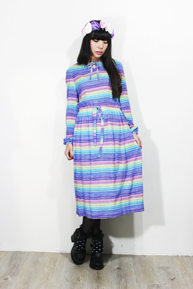 F595 (Vintage) rainbow colored fine stripe collar long-sleeved cotton dress waist strap {vintage} - ชุดเดรส - วัสดุอื่นๆ สีน้ำเงิน