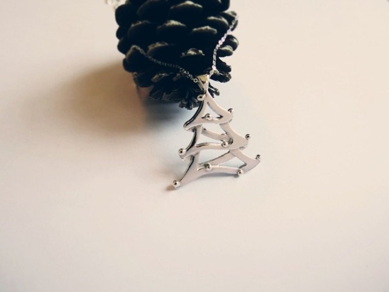 Christmas tree (925 sterling silver necklace) - Cpercent handmade jewelry - สร้อยคอ - โลหะ สีเทา