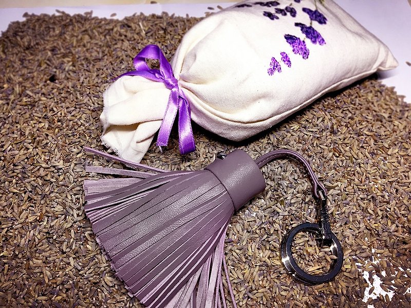 NEVER MIND Sheepskin Tassel Keyring - TAS-Lavender Color - New Year - Keychains - Genuine Leather Multicolor