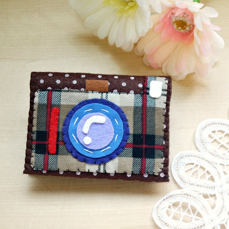 相機信用卡夾、名片夾(不織布) - 名片架/名片座 - 其他材質 咖啡色