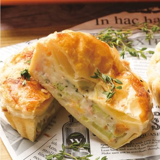 【Flower Punk Pie】Cream Cheese Salmon Salted Pie (4 inches/about 10cm)
