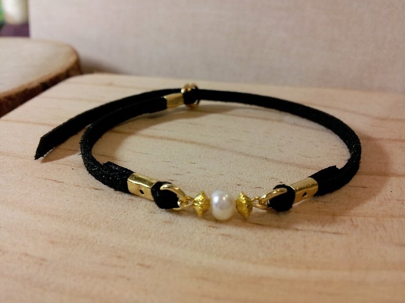 珍珠 花邊 黃銅珠 麂皮繩 細環 (兩色) - 手鍊/手環 - 珍珠 多色