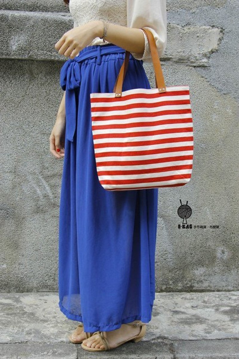 Handbag Red Zebra - กระเป๋าแมสเซนเจอร์ - ผ้าฝ้าย/ผ้าลินิน สีแดง