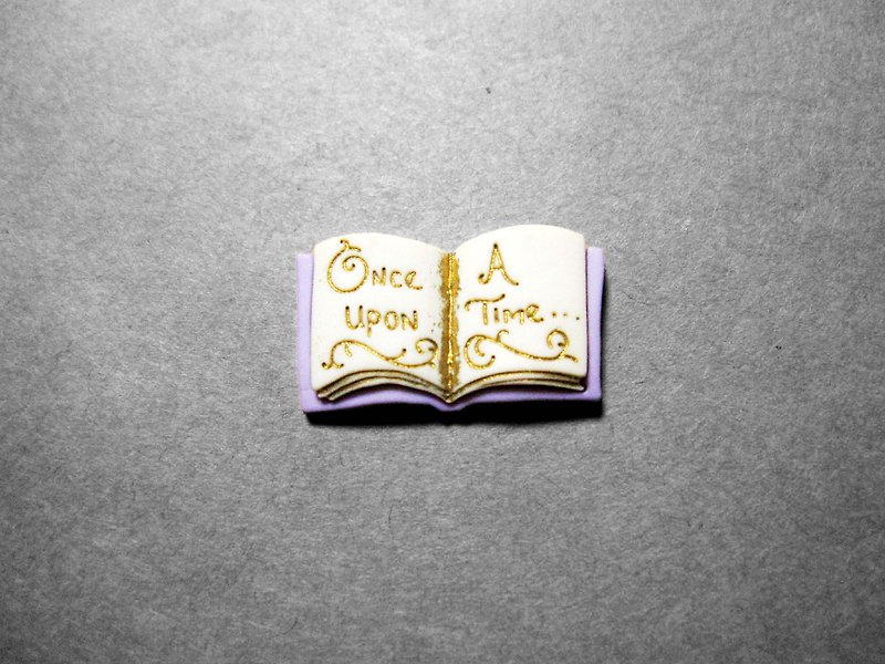 Fairy Tales Series: Fairy Tales book _ pin earrings [/ folder] - Earrings & Clip-ons - Plastic White