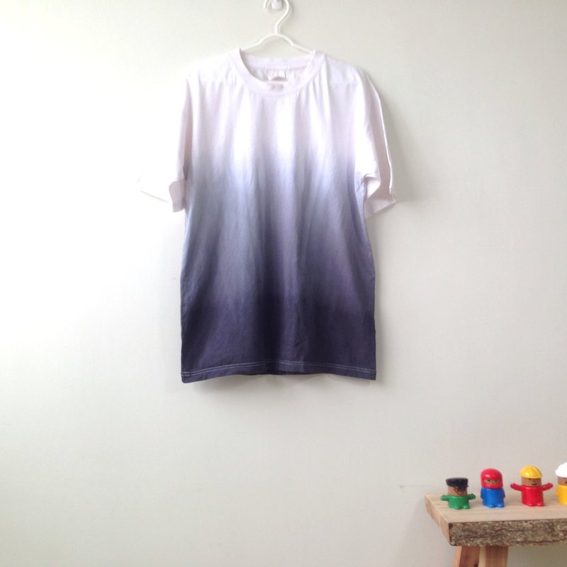 手染 綁染 紮染 全棉T-shirt 黑漸層 - 帽T/大學T - 棉．麻 黑色