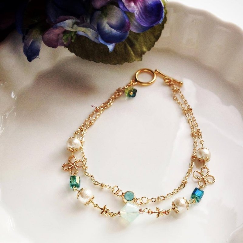 [Atelier A.] Christmas Collection Simple and Ornate Crystal Bracelet (Aqua) - Bracelets - Other Materials Multicolor