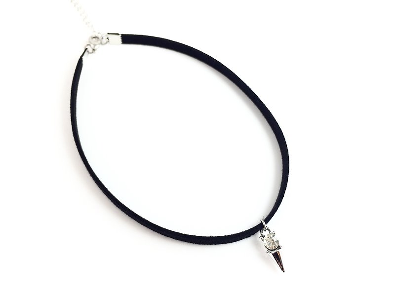 Silver stud and diamond necklace (short) - สร้อยคอ - หนังแท้ สีดำ