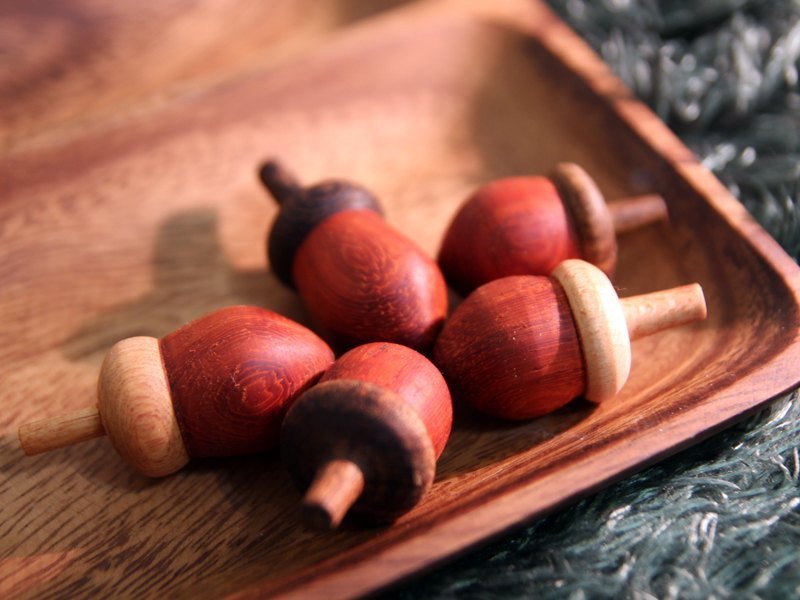 [ 開工大吉 ]炭培紅茶木作果實(紅木款)(單個) - Wood, Bamboo & Paper - Wood Red