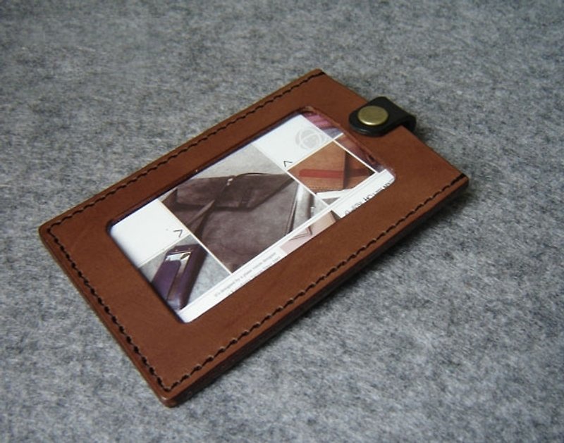 YOURS 直式證件夾銅釦式 斜口袋雙色配  深木+個性黑皮革 - 證件套/識別證套 - 真皮 