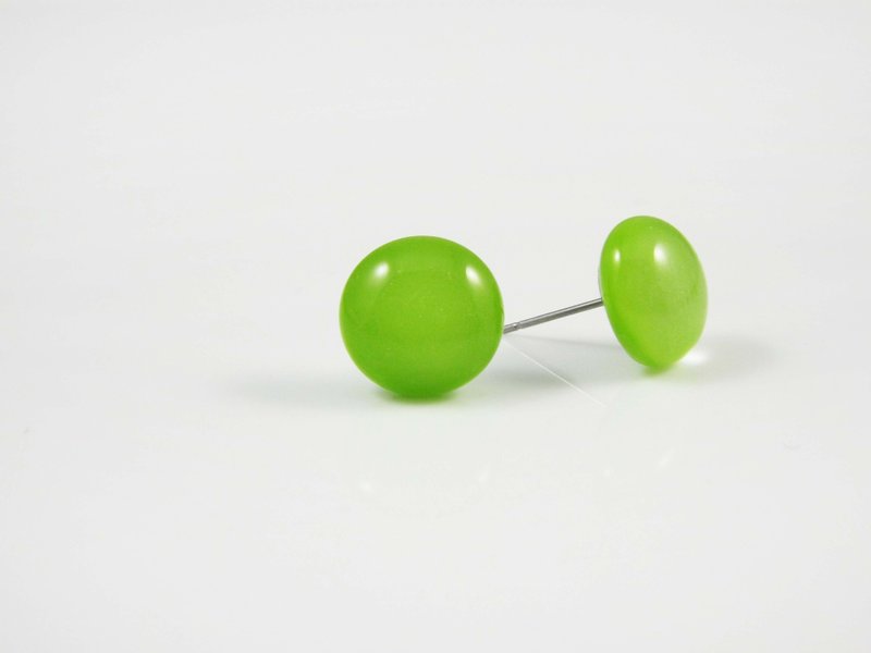 Handmade glass earrings - green grass - ต่างหู - แก้ว สีเขียว