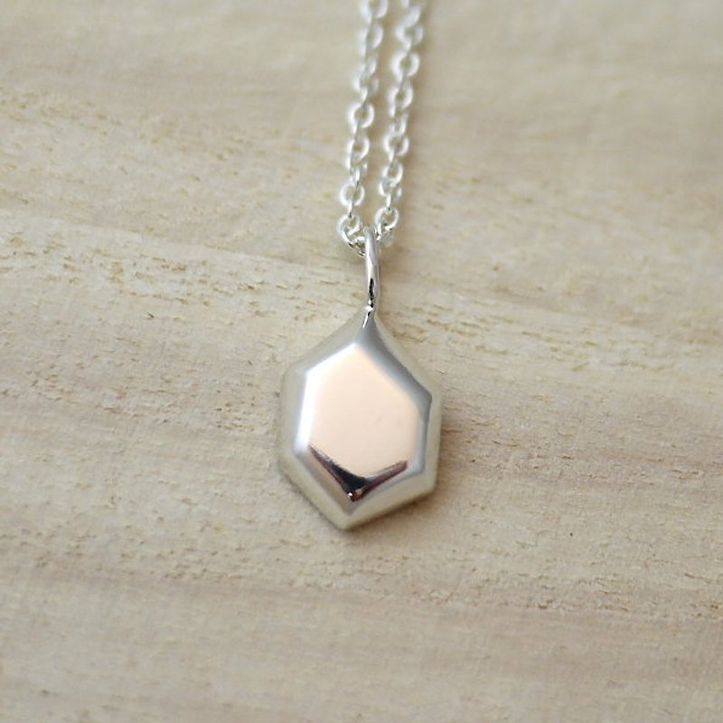 [Jewelry] Jin Xialin ‧ cut diamond necklace - Silver bright polished - Necklaces - Other Metals 