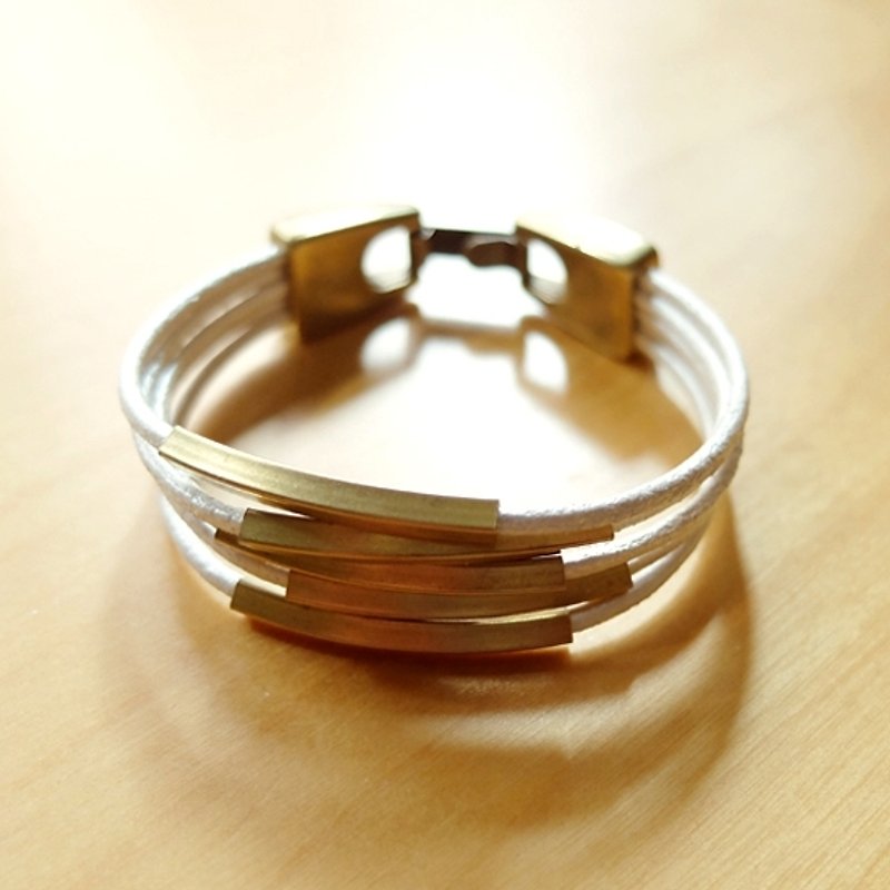 情人節禮物 方形銅管 真皮 皮繩 手環 樂在手作歐洲飾品 - 手鍊/手環 - 真皮 白色