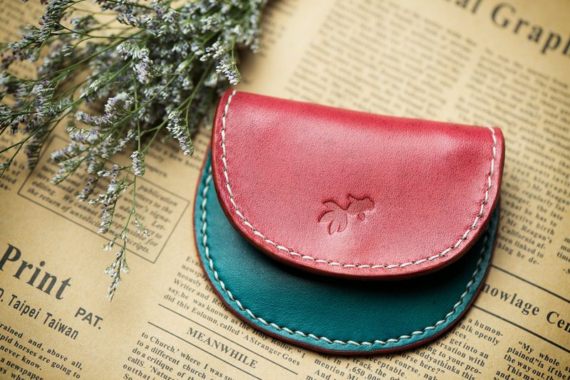 “Sweet Heart”Natural Vegetable Tanned Custom Leather Coin Purse / Christmas Color Only / Free Color Selection / Handmade - กระเป๋าใส่เหรียญ - หนังแท้ สีแดง