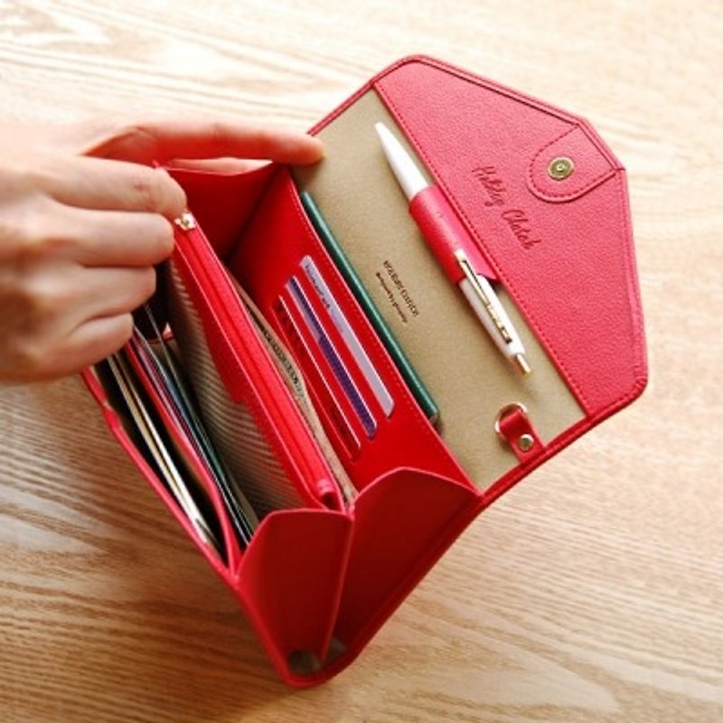 【牛一水佘】韓國 Play obje Holiday Clutch 旅遊假期 護照 皮夾 手拿包 - 莓果紅 幸福紅 - Wallets - Genuine Leather Red