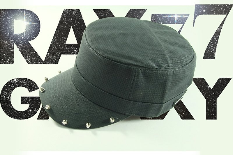偶像專屬庫巴帽  黑灰格 銀色短鉚釘帽 - หมวก - ผ้าฝ้าย/ผ้าลินิน 
