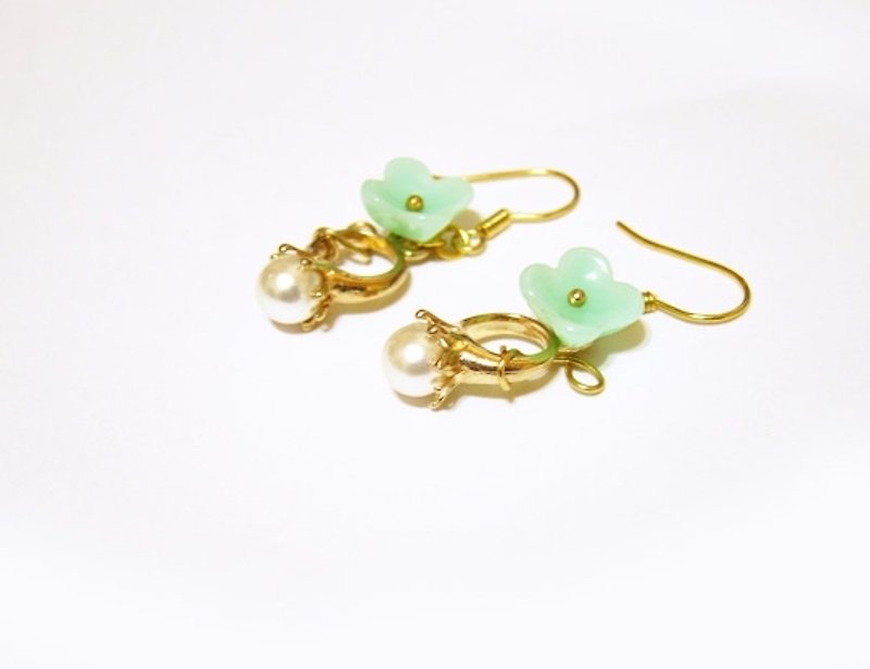 Ring flower - Earrings & Clip-ons - Other Materials Gold