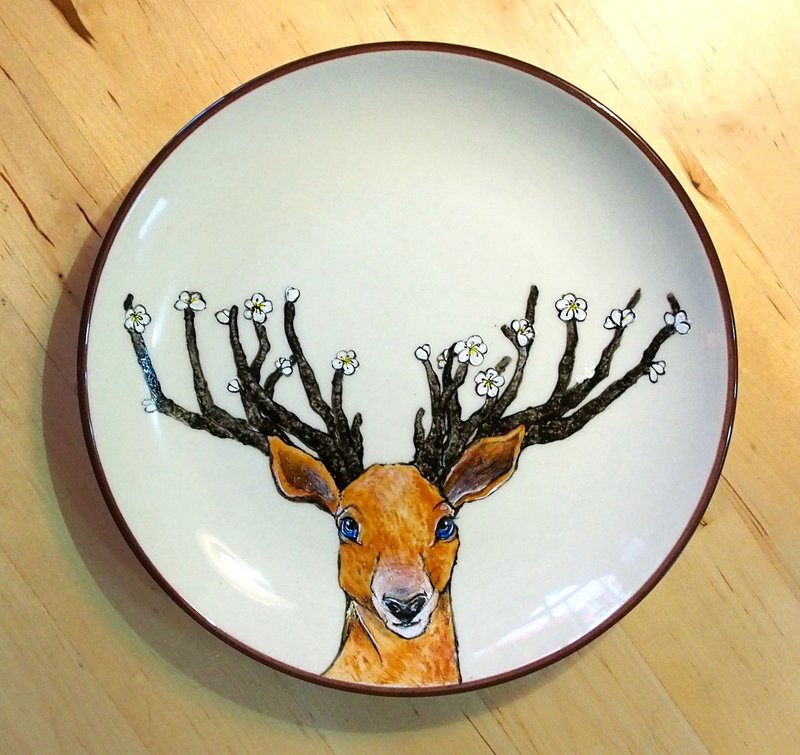 Wall decorative plate / dessert plate series - deer Bambi - จานเล็ก - เครื่องลายคราม 