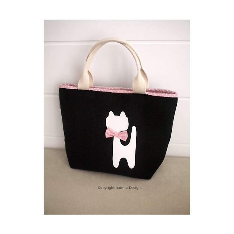 hairmo. Waited cat out bag / lunch bag (black) - กระเป๋าถือ - ผ้าฝ้าย/ผ้าลินิน สีดำ