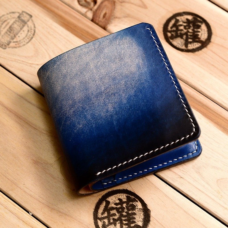 Cans Handmade Italian Vegetable Tanned Leather Hand Dyed Japanese Minimalist Two-fold Wallet Purse - กระเป๋าสตางค์ - หนังแท้ สีน้ำเงิน