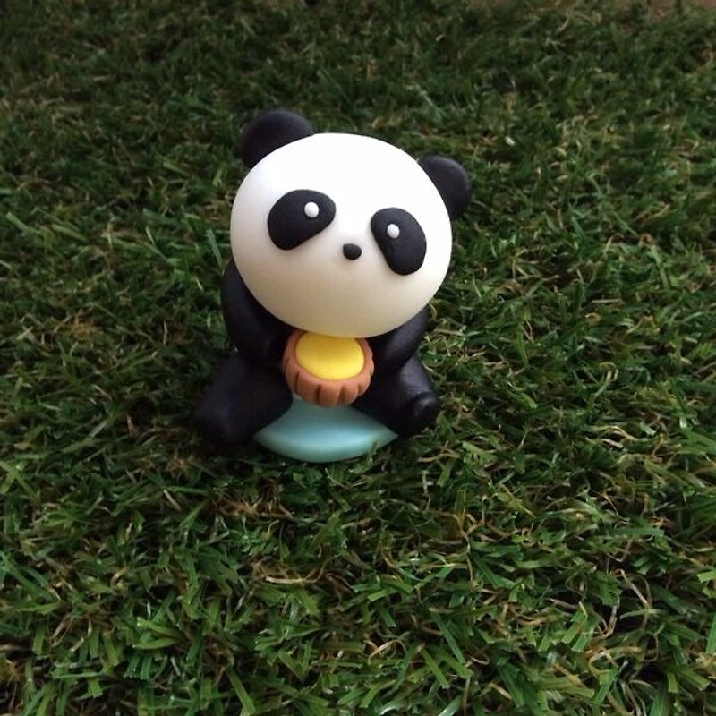 Panda (PANDA with egg tart) birthday cake, cup cake decoration, hand-made limited edition - Items for Display - Other Materials Black