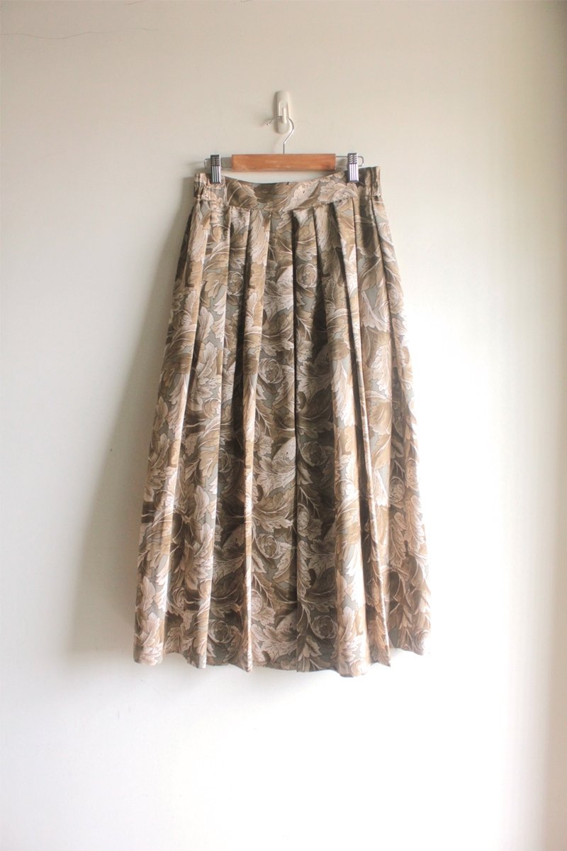 葉と大きなプリーツ - スカート - その他の素材 ブラウン