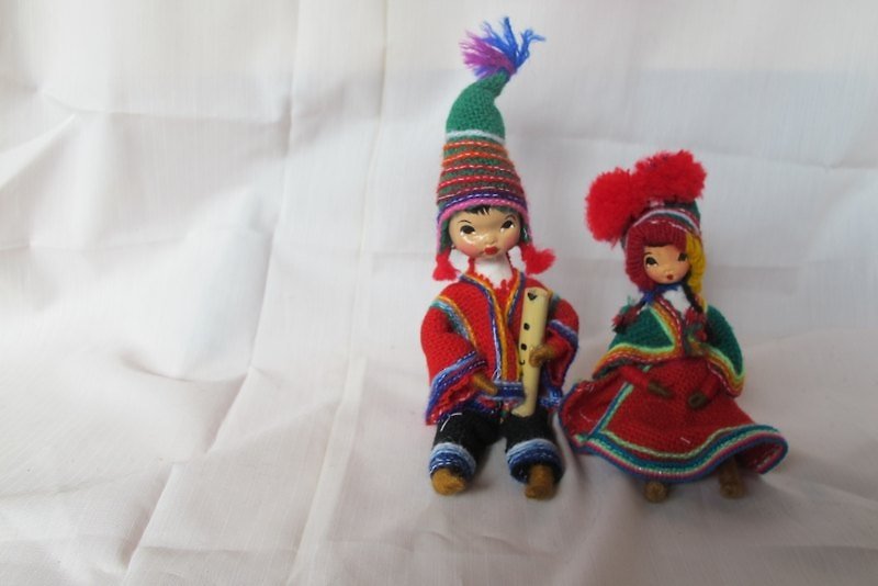 Peruvian couple doll decorations - ตุ๊กตา - วัสดุอื่นๆ สีแดง