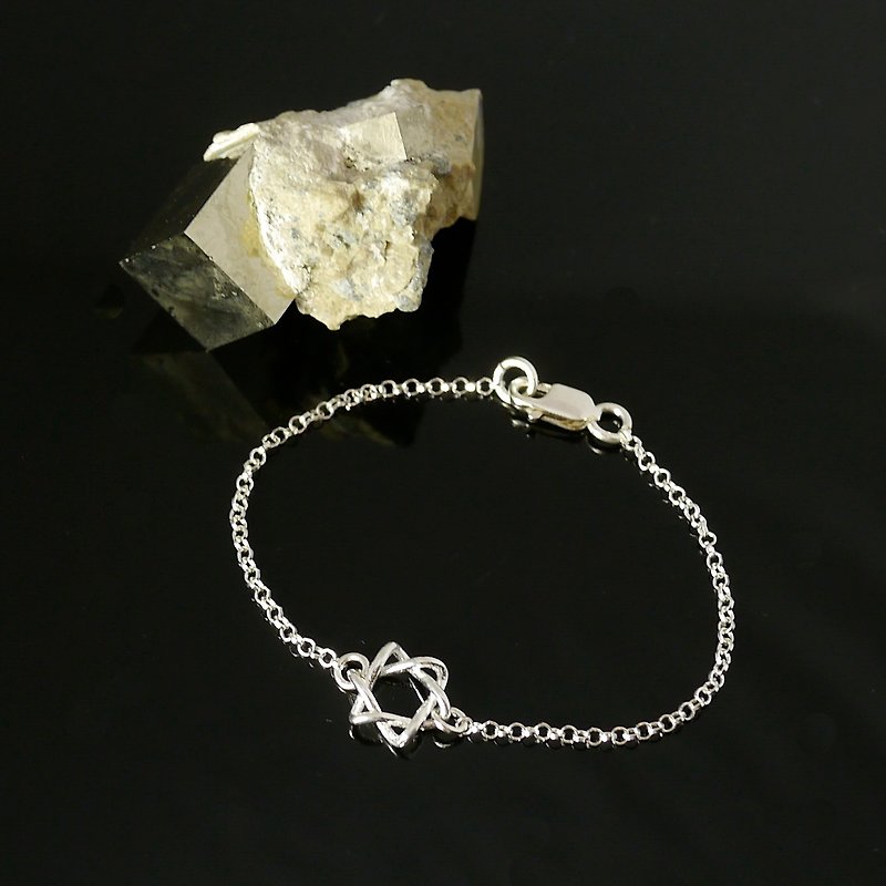 Six Pointed Balanced Star 925 Sterling Silver Bracelet - Bracelets - Other Metals Gray