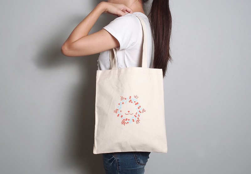 Hand-painted Handprint Embroidered Cloth Bag [Christmas Lion] Single-sided pattern portable/shoulder - Messenger Bags & Sling Bags - Cotton & Hemp Pink